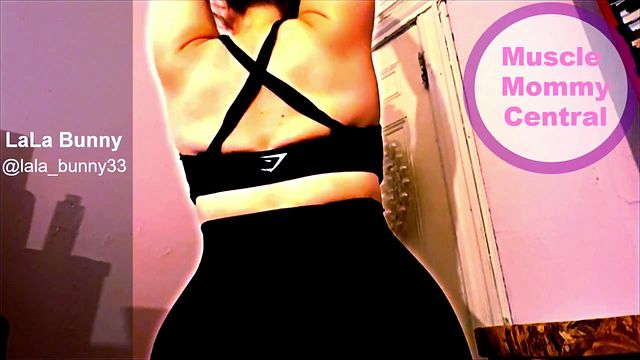 LaLa Bunny's Spandex Workout: Tight Leggings & Bodysuit Twerk