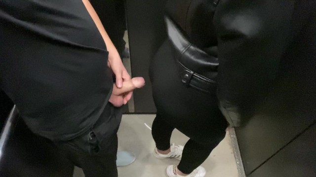 Elevator Surprise: She Didn't See My Dick Until I Seduced Her