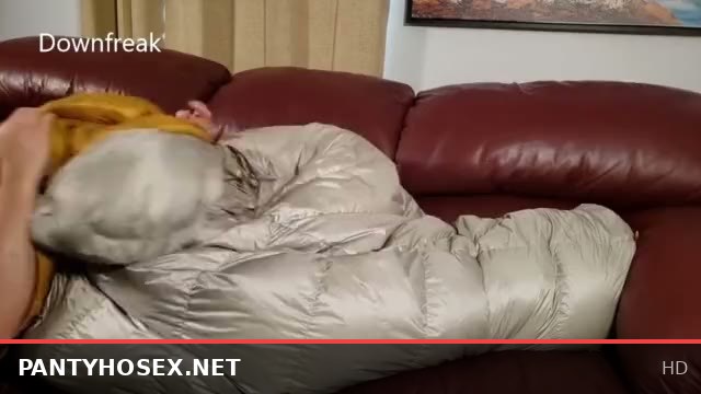 Silky Gold Gets Wild Humping on Leather Sofa Until She Climaxes
