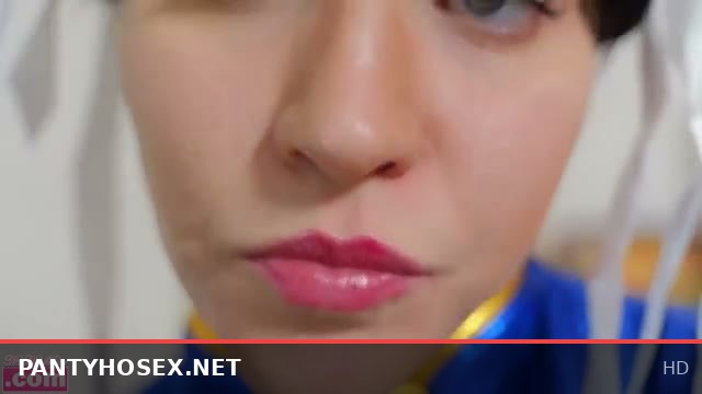 Chun Li Giantess Plays with Hiccups in Sensual Pantyhose Fantasy